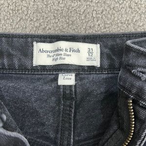 The 4” Mom Short High Rise CURVE LOVE